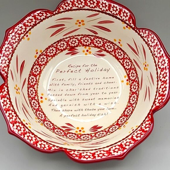 Temp-tations Old World Cranberry Bake & Serve Bowl with Recipe Printed Inside - Picture 1 of 6